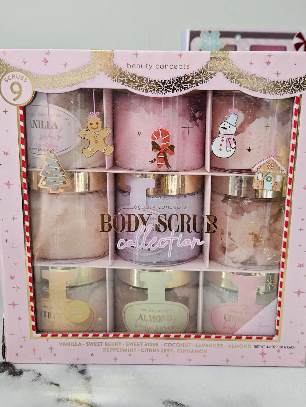 Holiday Theme Self Care Bundle (18-Pieces Total) - Picture 2 of 4